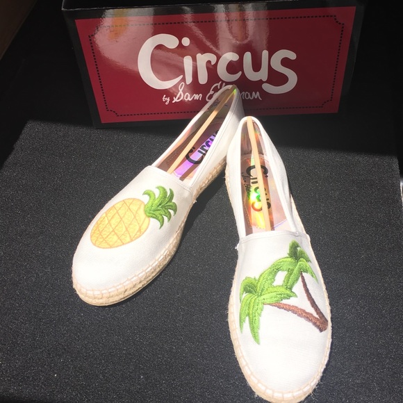 🌴🍍Pineapple/Palm Espadrille flats - Picture 4 of 4